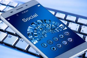 social media tips for dental practices